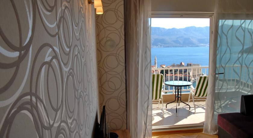Apartments Inspiration Будва Стая снимка