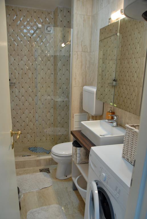 Apartments Inspiration Будва Стая снимка